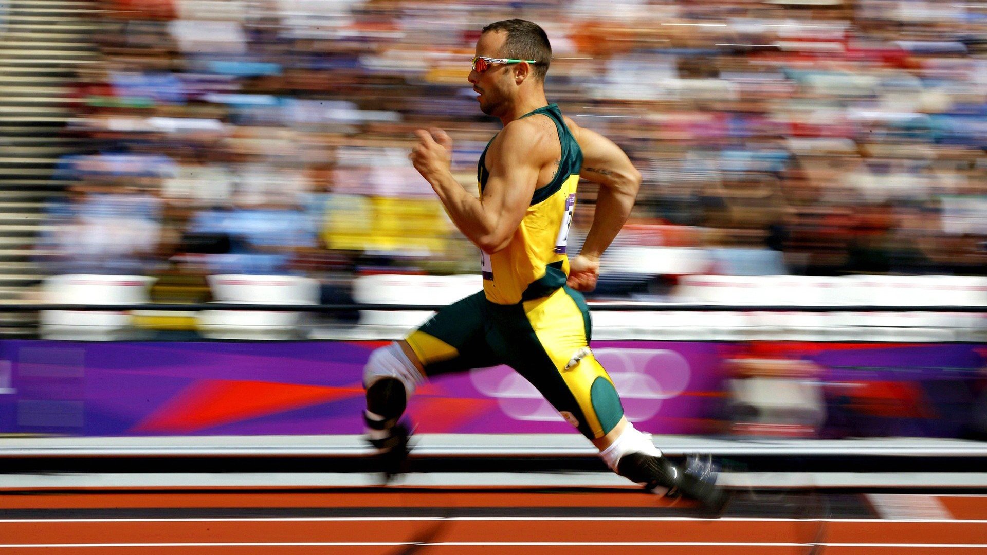 国际车手争夺赛季桂冠,国际赛车车队