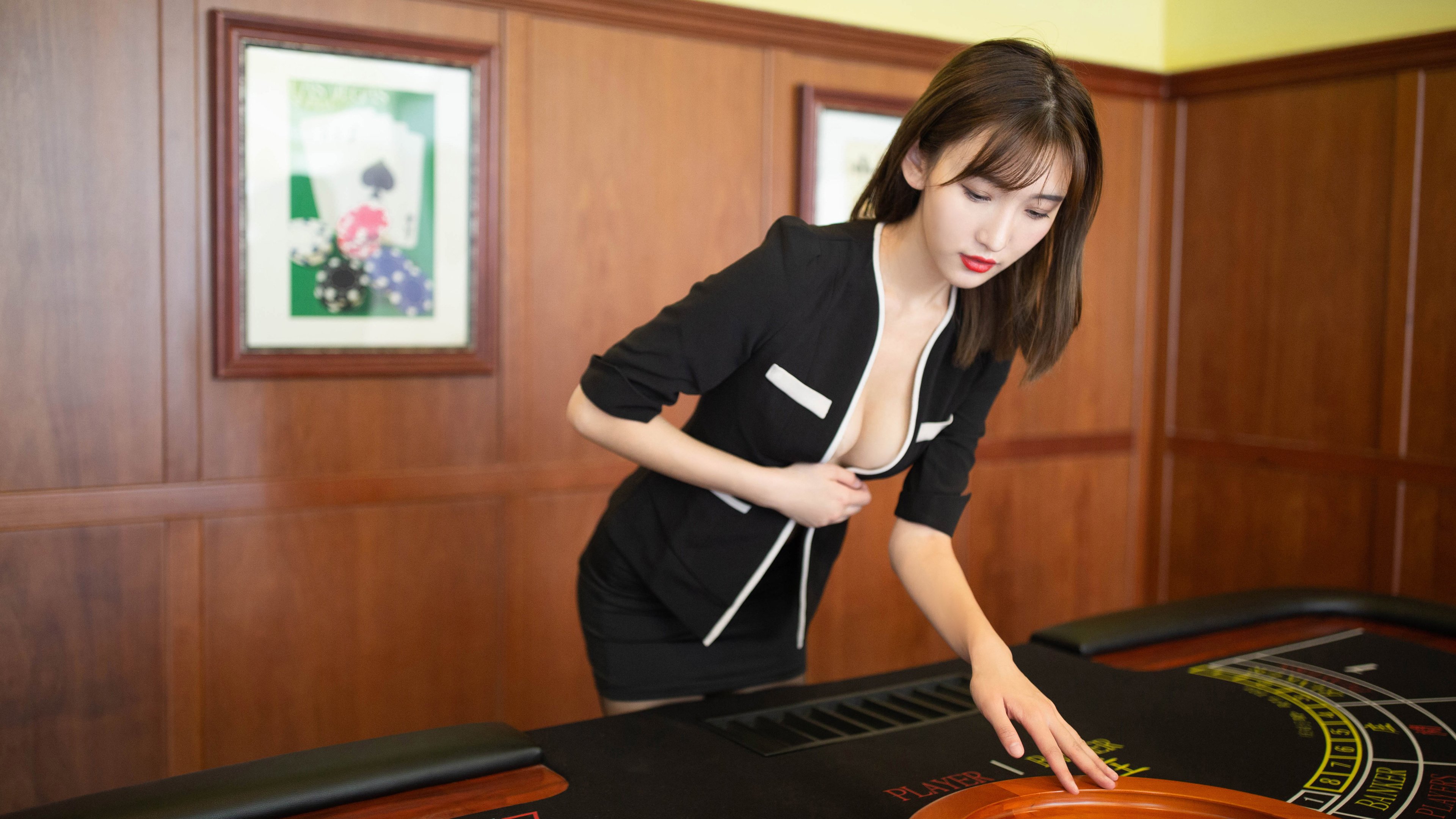 世俱杯2025-德甲高强度对抗中体能消耗与失误关系研究，德甲身体对抗多吗